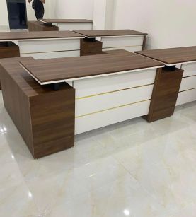 ban-lam-viec-giam-doc-10